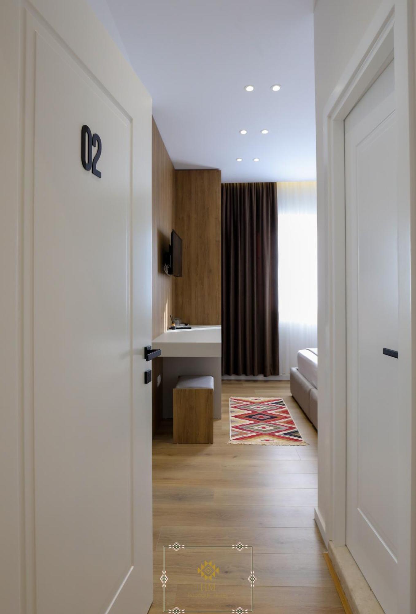 Hm Boutique Hotel Krujë Eksteriør billede
