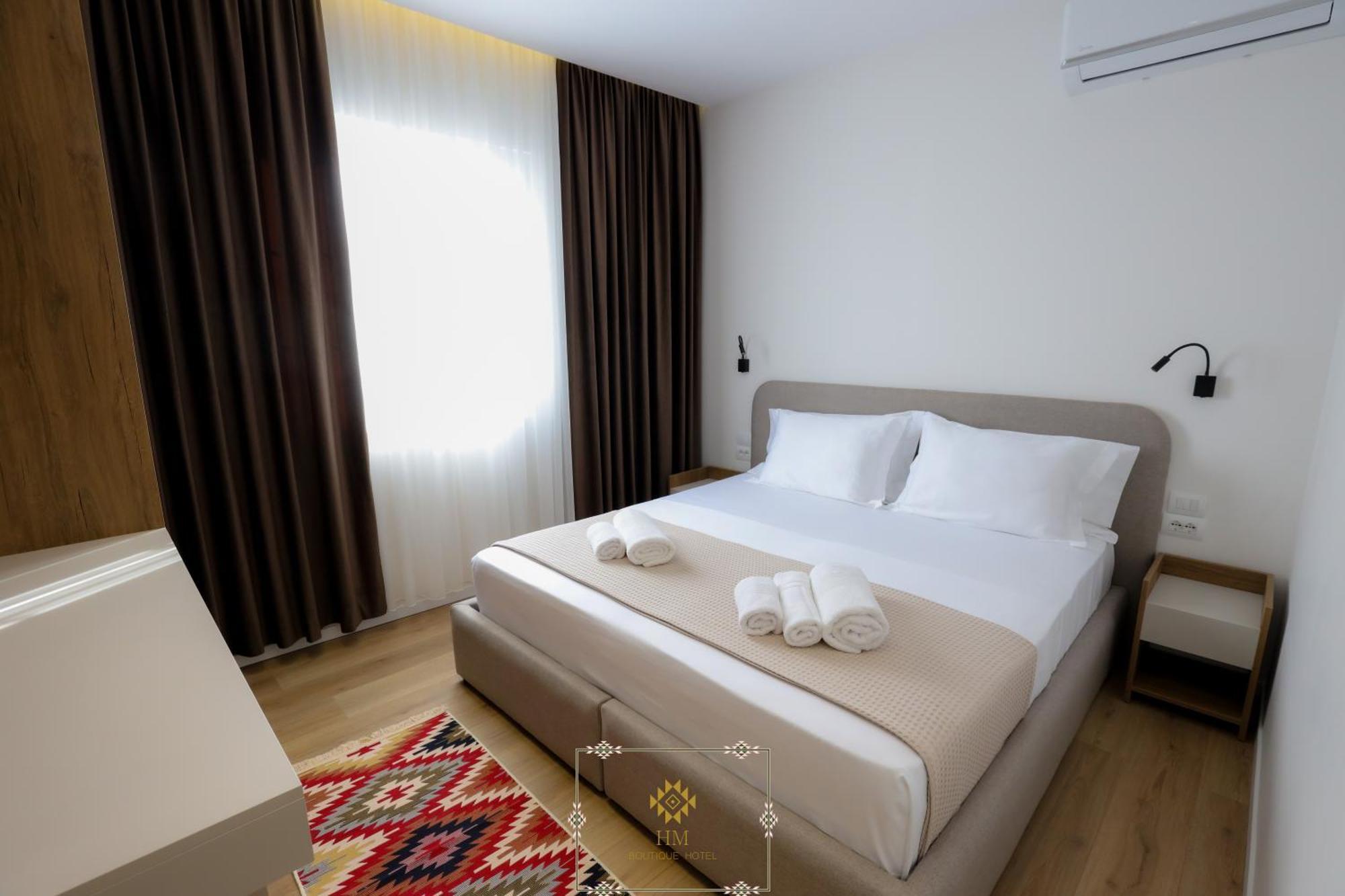 Hm Boutique Hotel Krujë Eksteriør billede